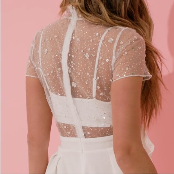 Lucy In The Sky Etta Sheer Lace Romper in White - Picture 4 of 5